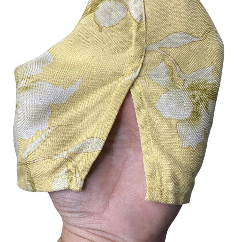 Jos A Bank Hawaiian Shirt Mens Large Yellow White Flowers Silk Relaxed Aloha - Picture 7 of 11